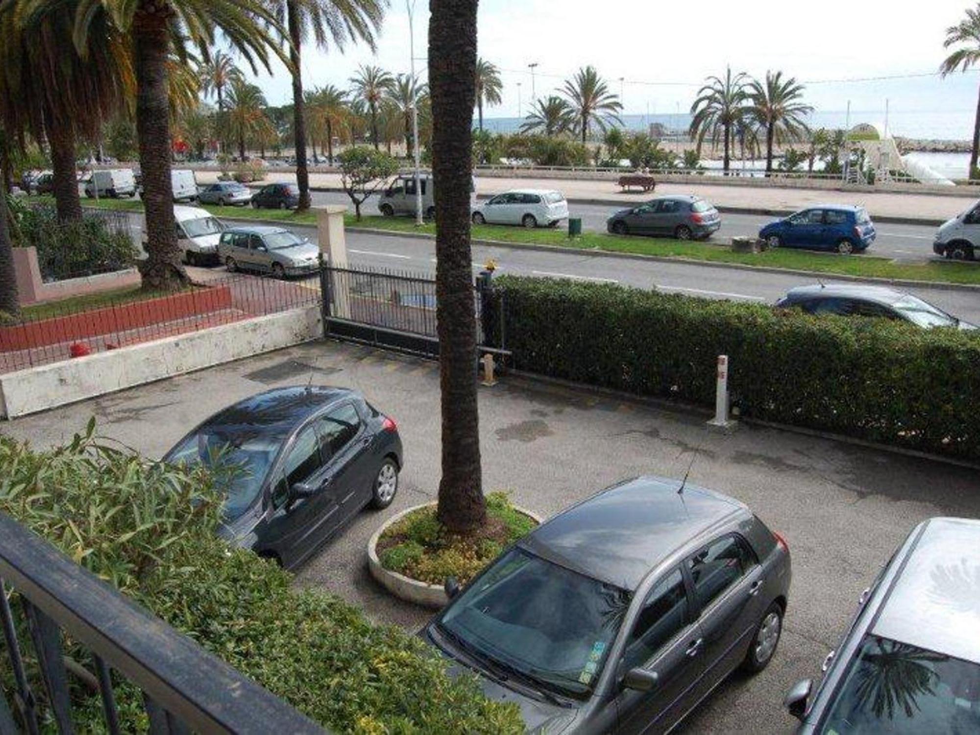 מנטון Studio Moderne Avec Terrasse Proche Plages Et Centre, Wifi Gratuit - Fr-1-196-216 מראה חיצוני תמונה